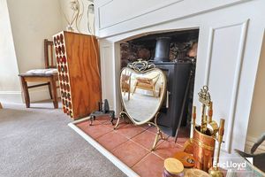 Photo 31- click for photo gallery